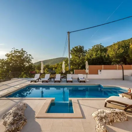 Σπίτι διακοπών Jurica- Heated Pool